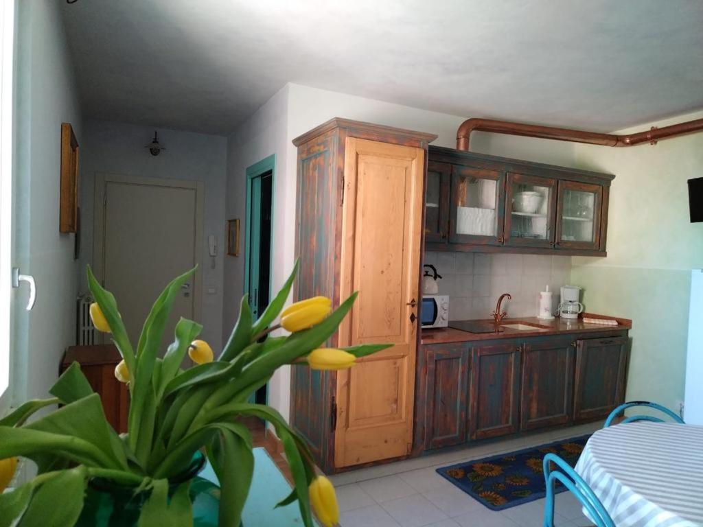 푸에냐고 Borgo Al Sole By Garda Facilities 아파트 호텔 외부 사진